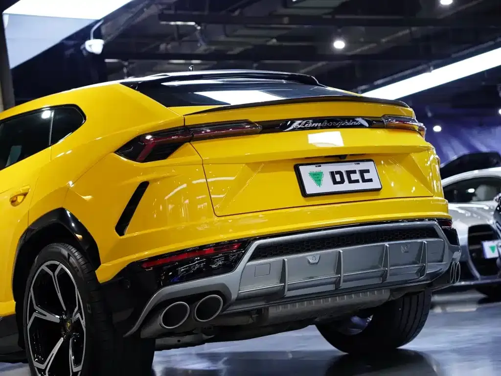 Lamborghini Urus — фото 5