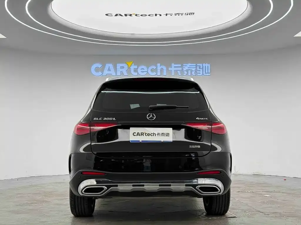 Mercedes-Benz GLC — фото 1