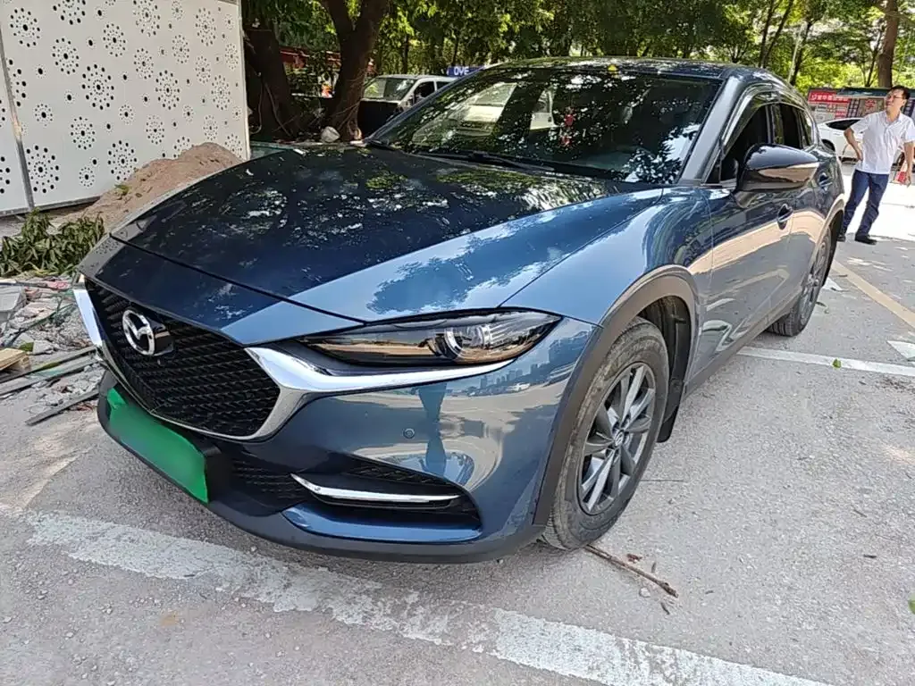 Mazda CX-4 — фото 1