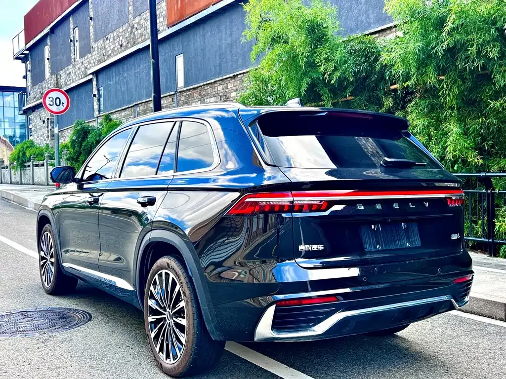 Geely Xingyue L — фото 7