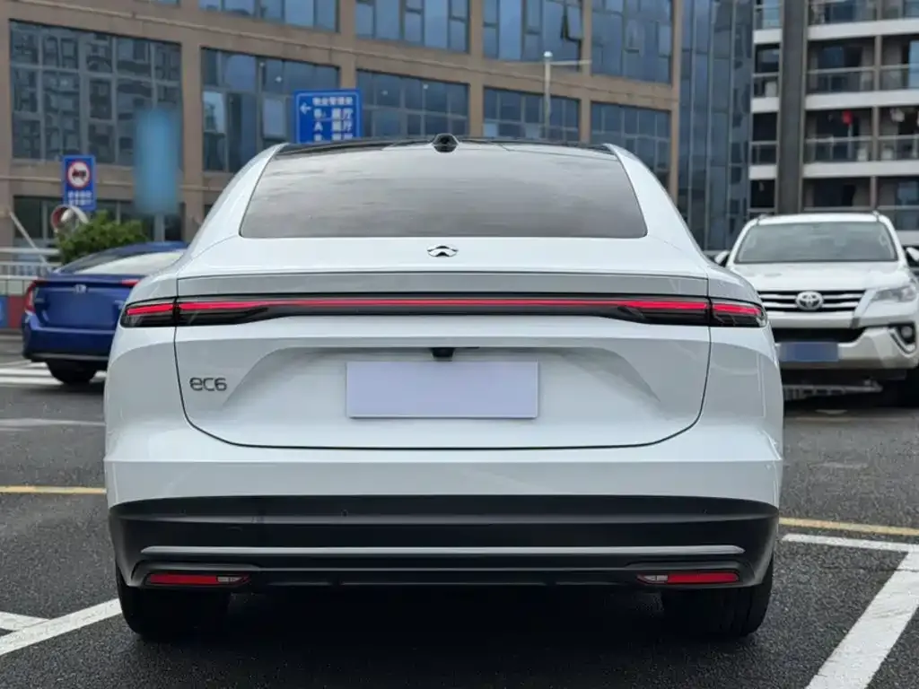 NIO EC6 — фото 4