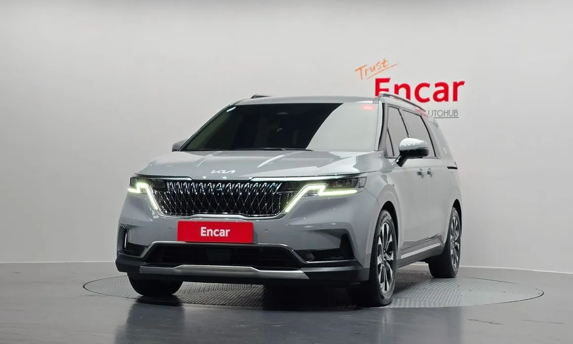 Kia Carnival — фото 5