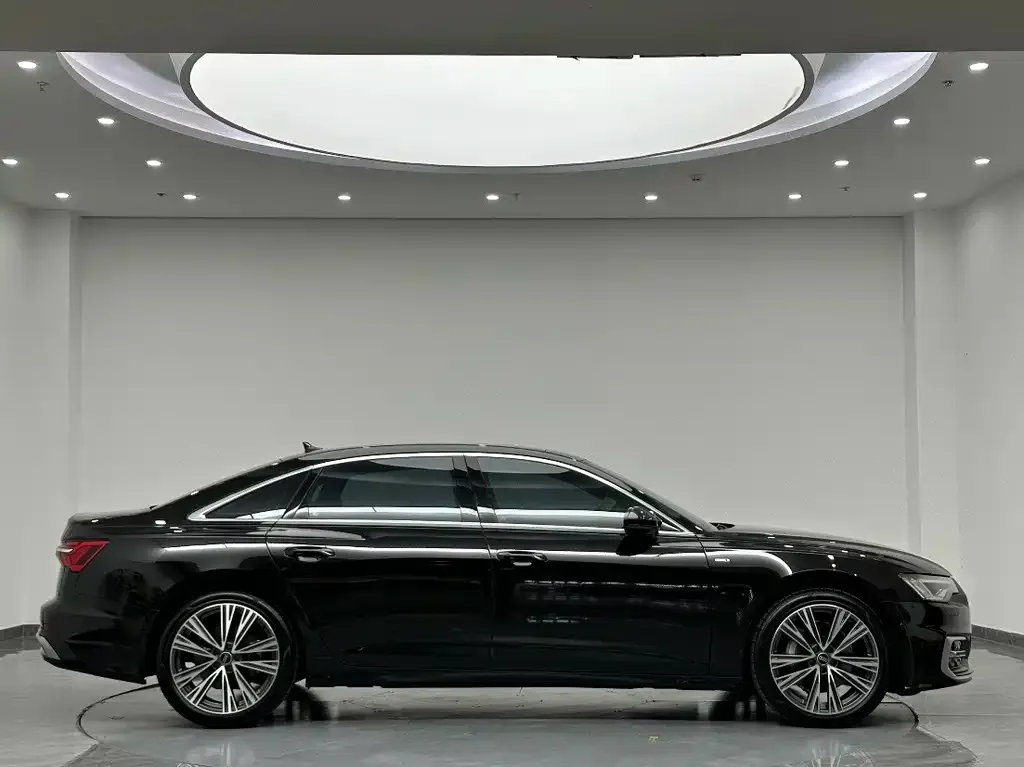 Audi A6L — фото 3
