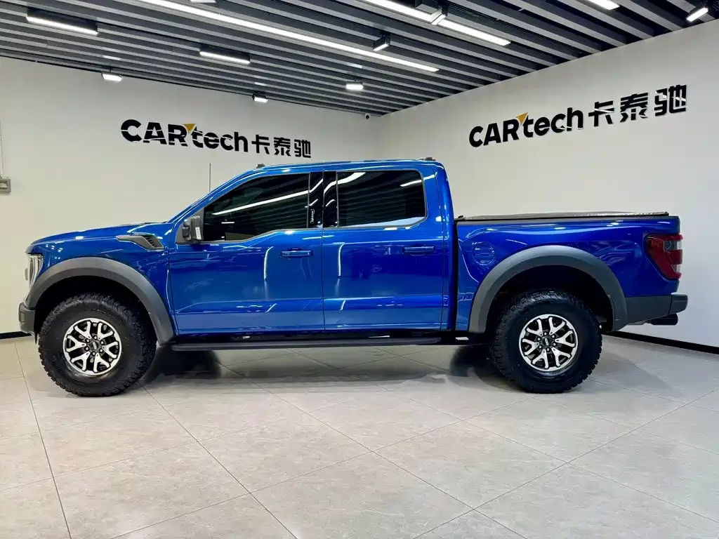 Ford F-150 Raptor — фото 10