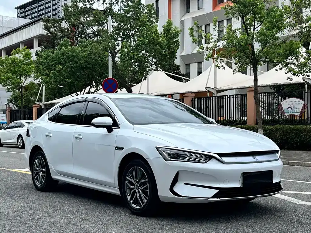 BYD Qin PLUS — фото 7