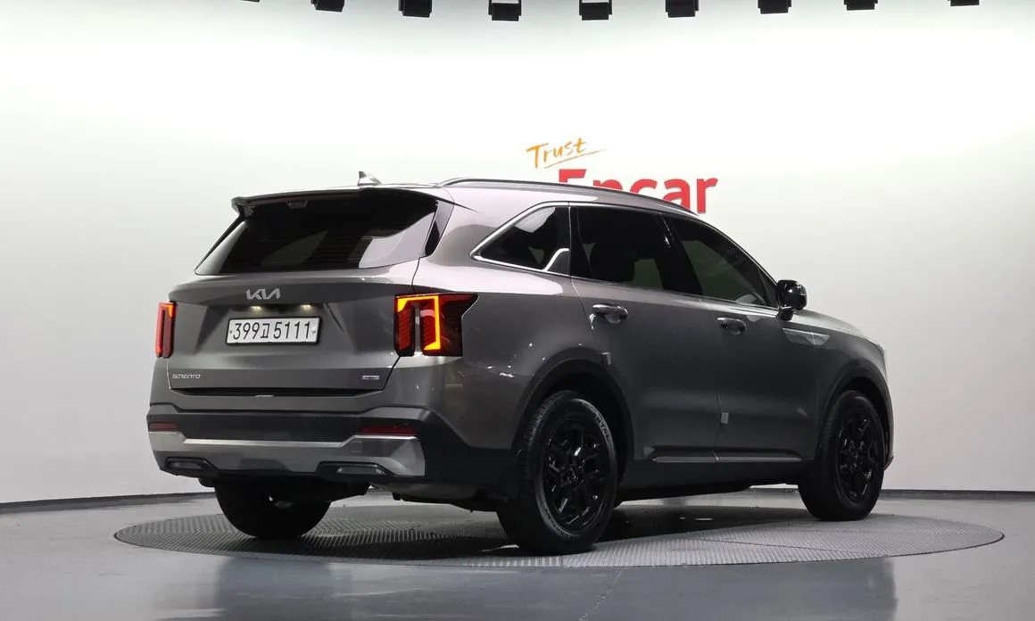 Kia Sorento — фото 3