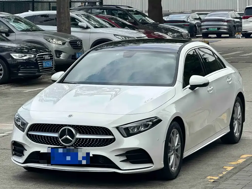Mercedes-Benz A-Class — фото 1