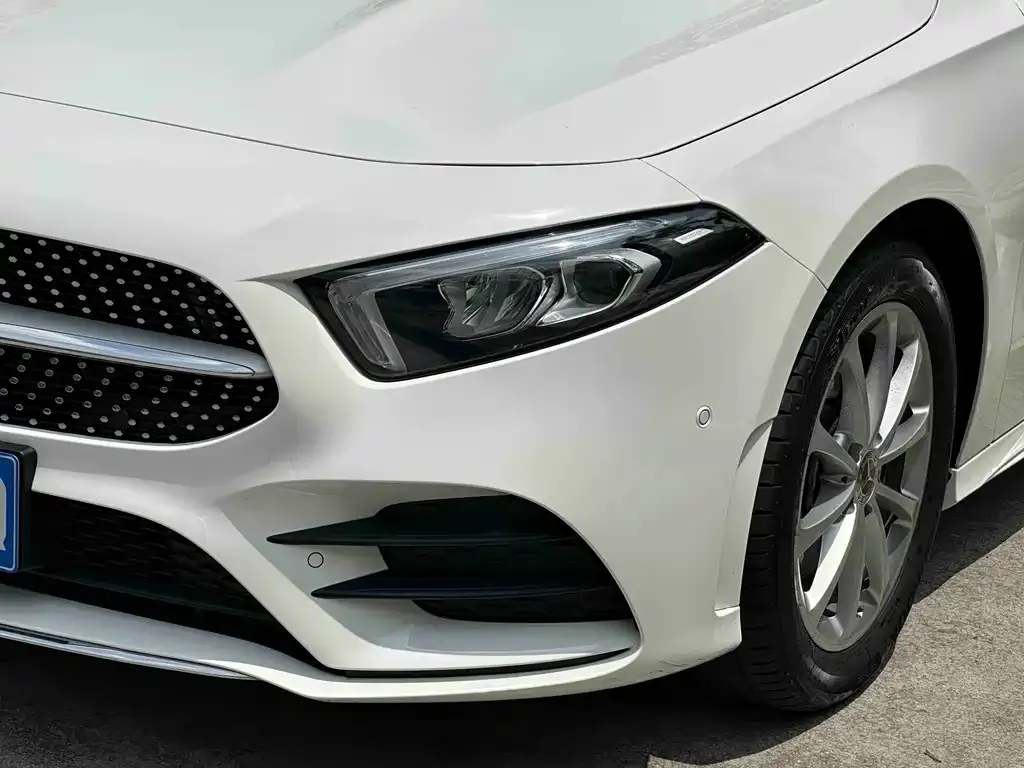 Mercedes-Benz A-Class — фото 8