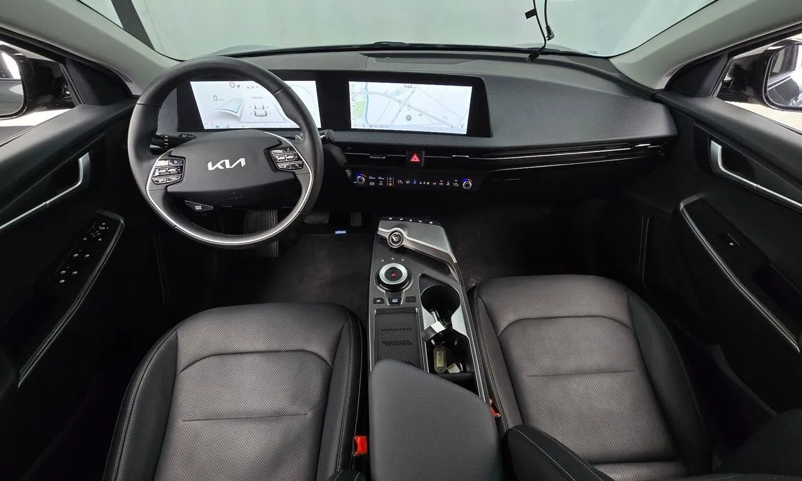 Kia EV6 — фото 6