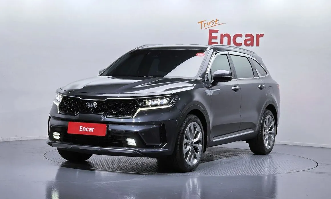 Kia Sorento — фото 1