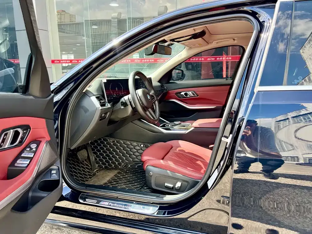 BMW 3 Series — фото 10