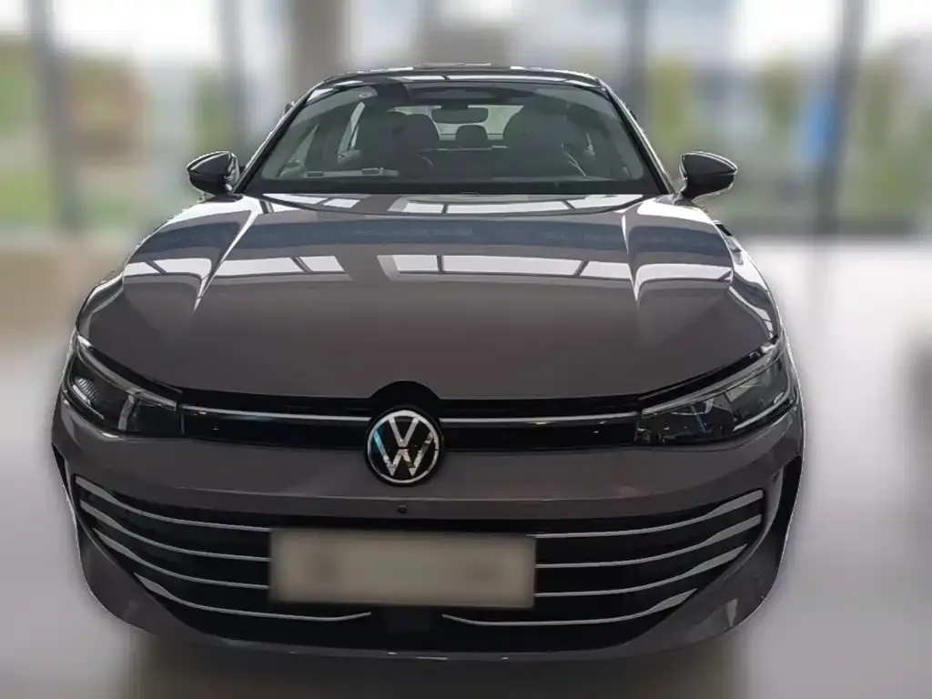 Volkswagen Passat — фото 9