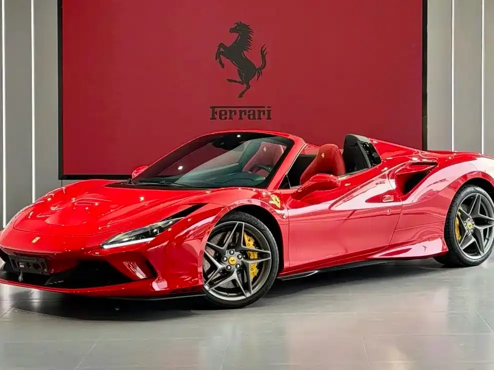 Ferrari F8 — фото 1