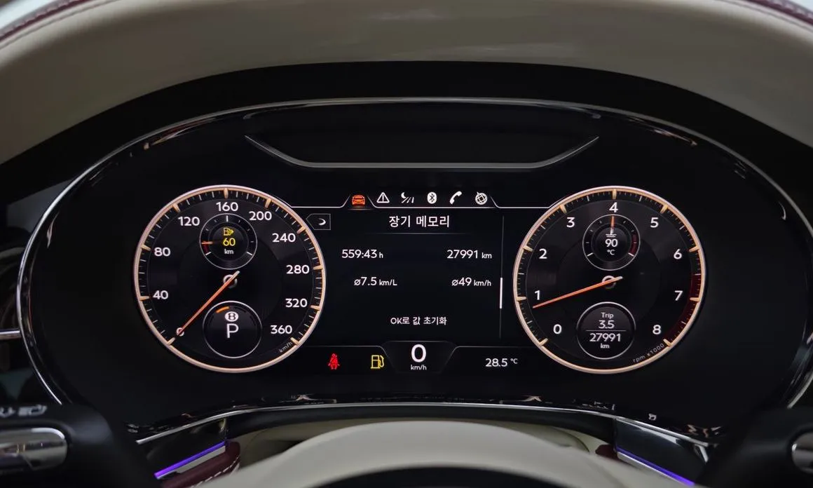 Bentley Flying Spur — фото 4