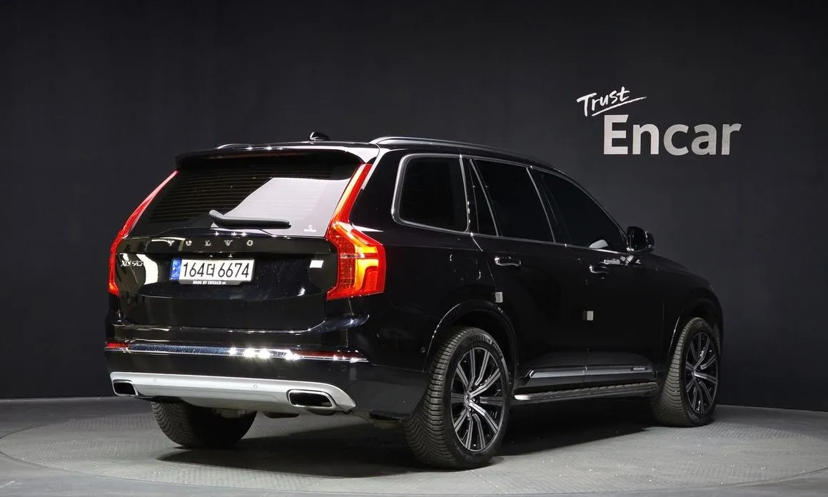 Volvo XC90 — фото 4