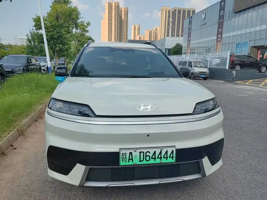 Hyundai EO — фото 6