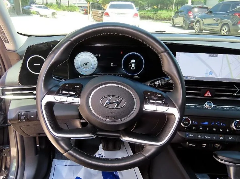 Hyundai AVANTE — фото 10