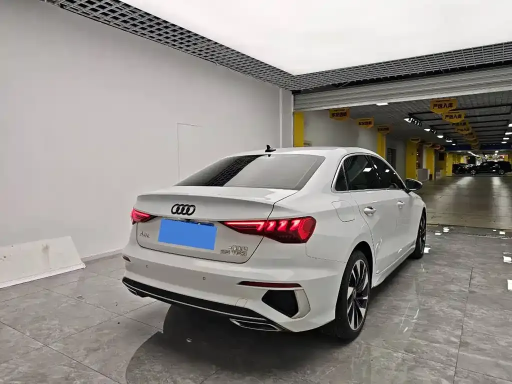 Audi A3 — фото 10