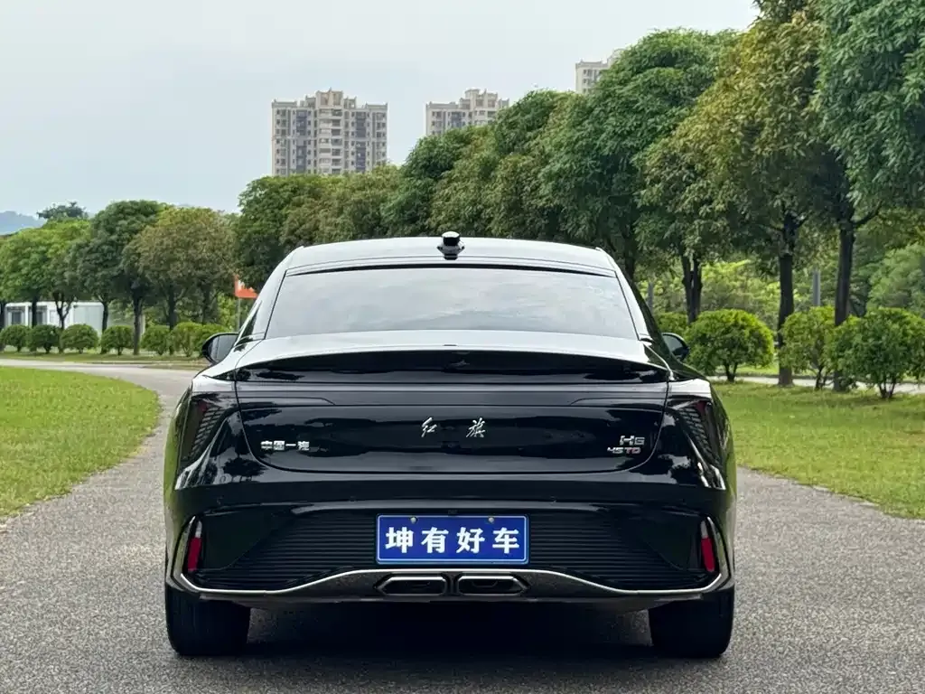 Hongqi H6 — фото 3
