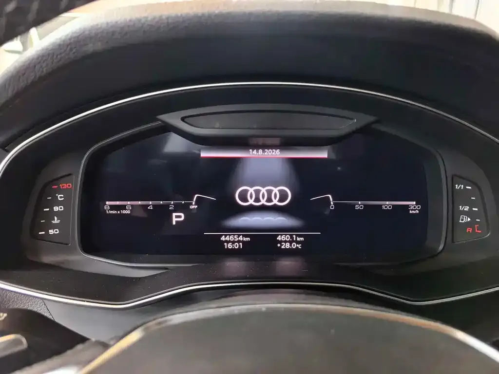 Audi A7L — фото 6