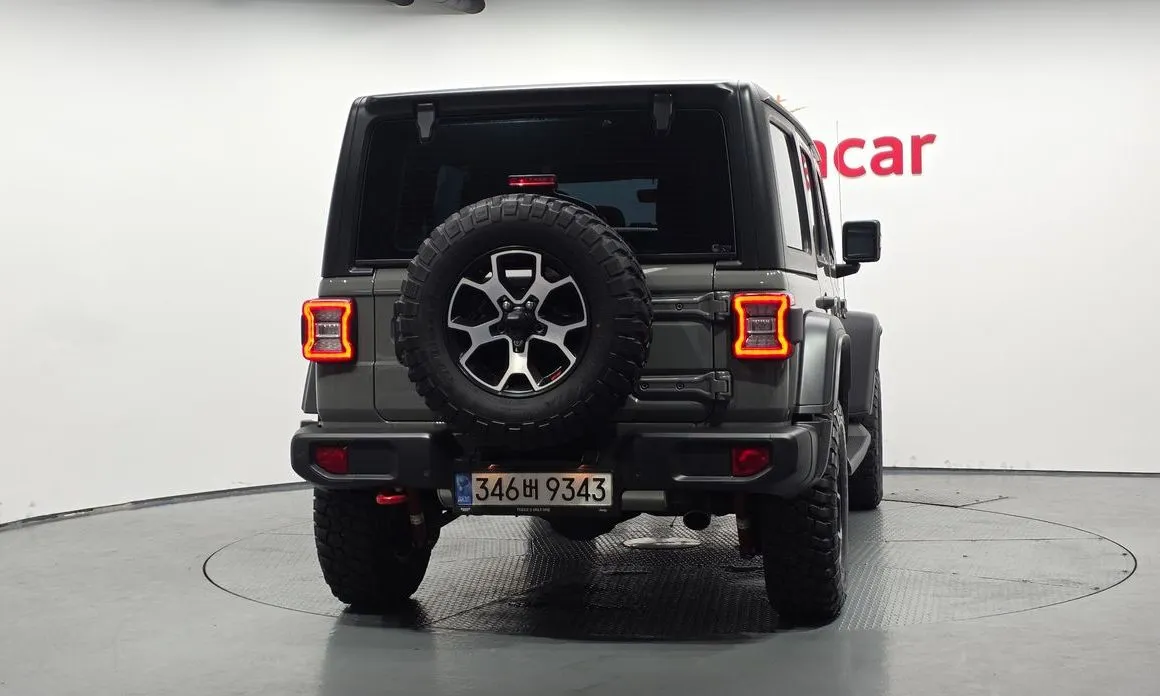 Jeep Wrangler — фото 4
