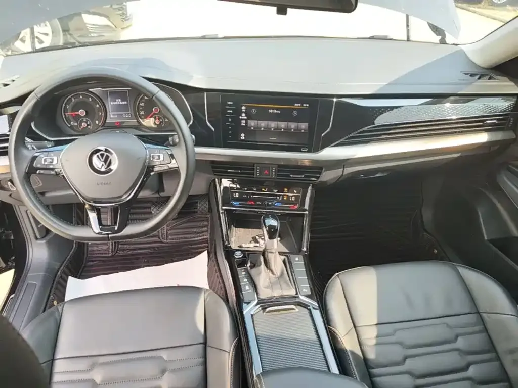 Volkswagen Passat — фото 2