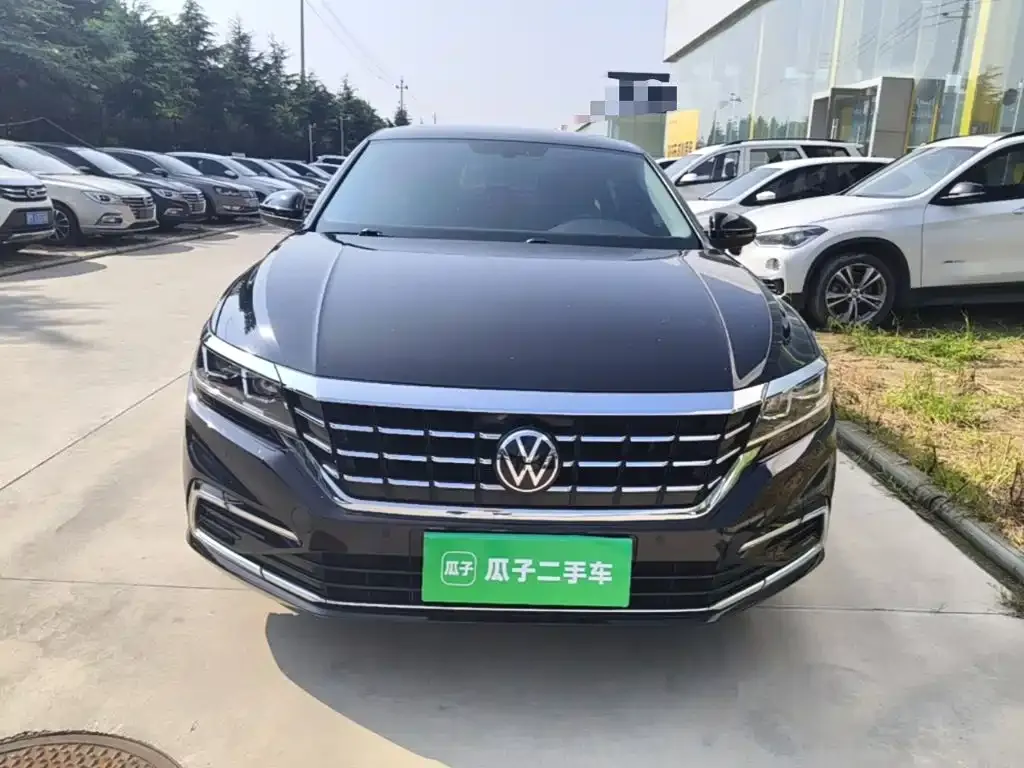 Volkswagen Passat — фото 10