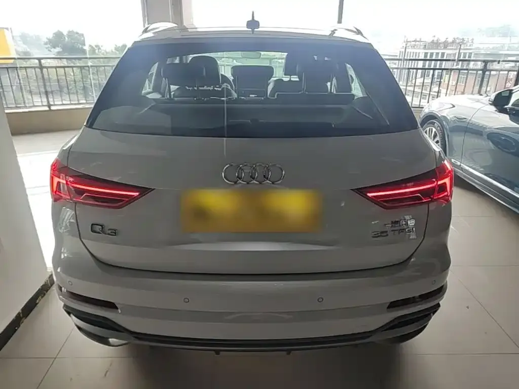 Audi Q3 — фото 5