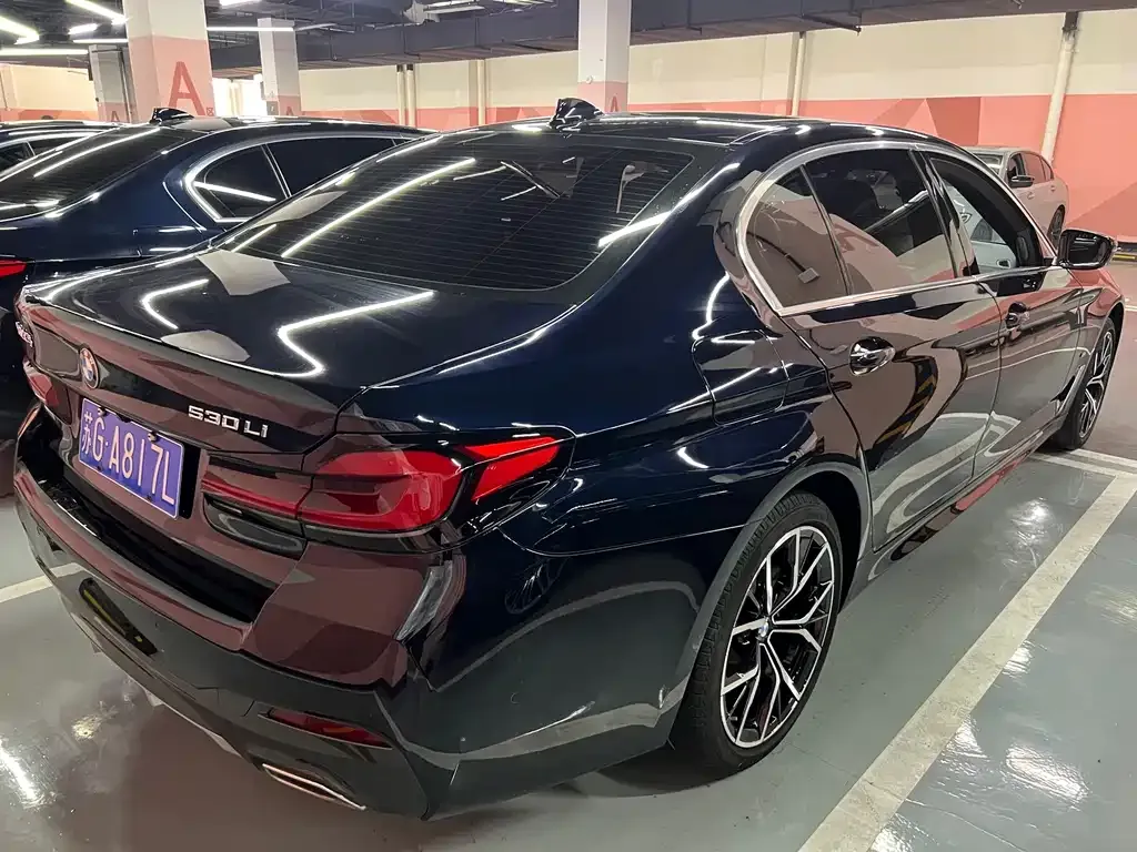 BMW 5 Series — фото 2