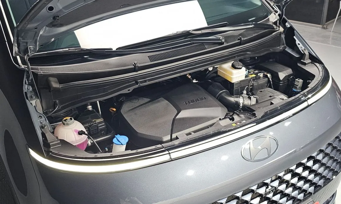 Hyundai Staria — фото 10