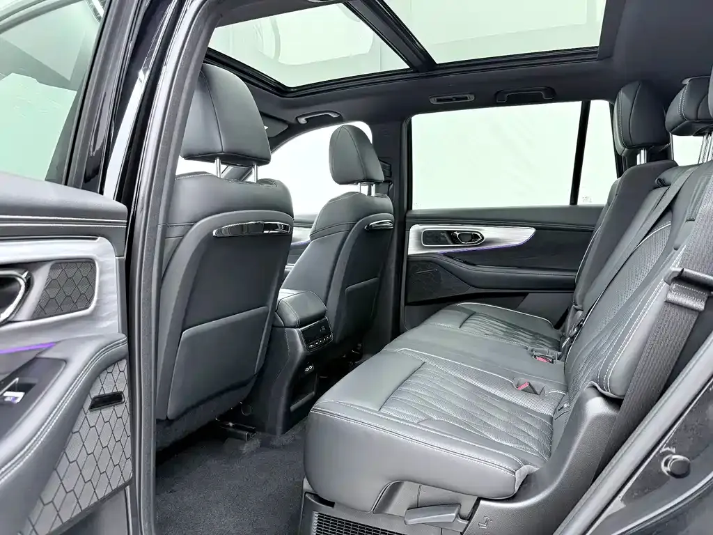 GAC Motor Trumpchi GS8 — фото 6