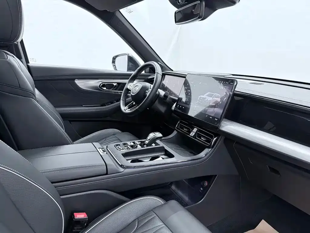 GAC Motor Trumpchi GS8 — фото 8