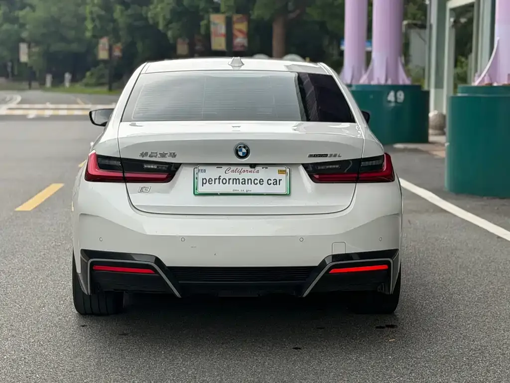 BMW i3 — фото 7