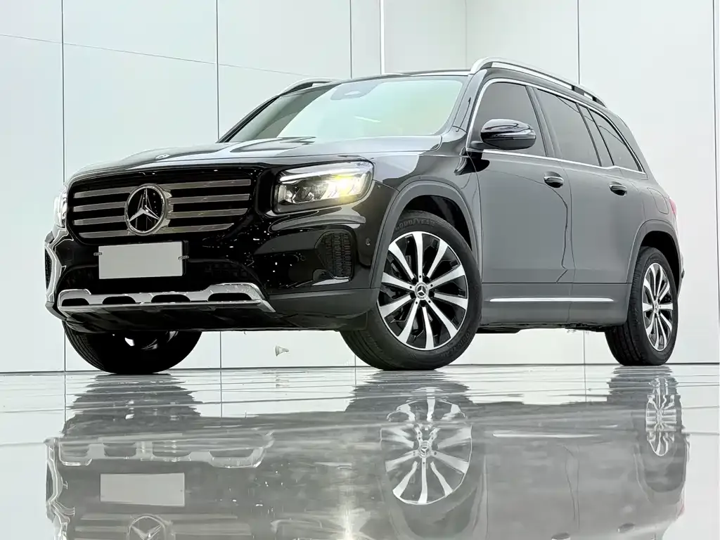 Mercedes-Benz GLB — фото 3