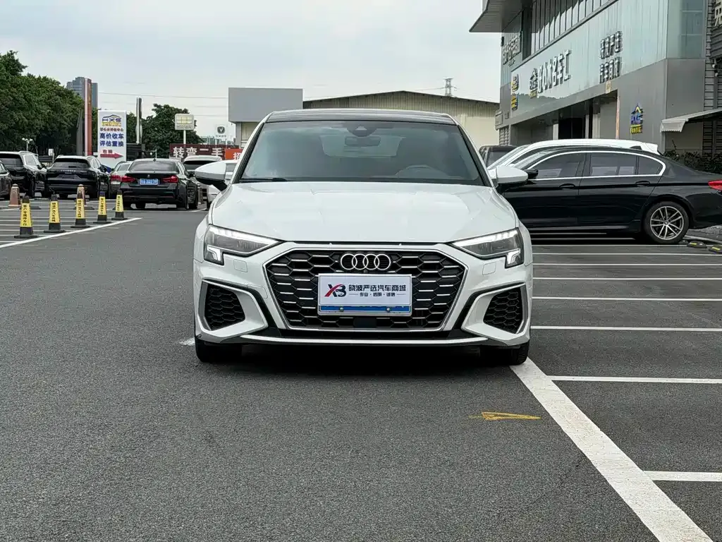 Audi A3 — фото 8