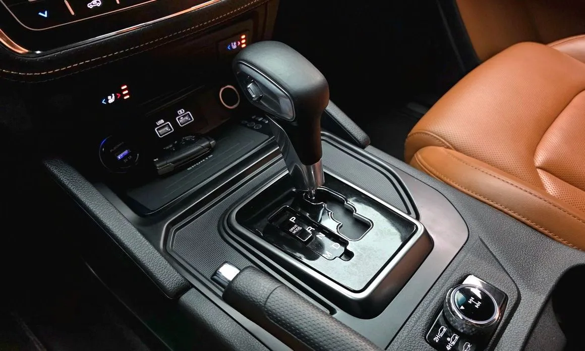 KG Mobility (Ssangyong) Rexton — фото 9