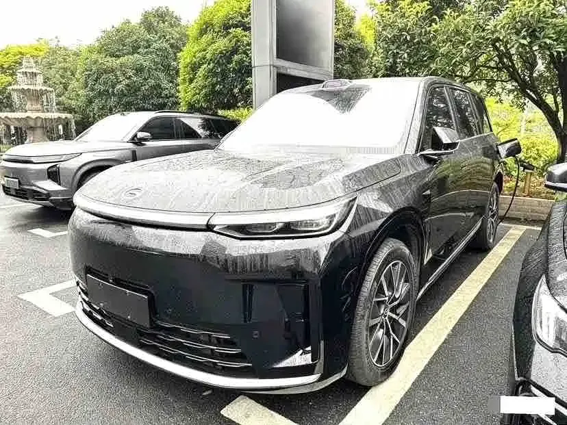 GAC Motor Trumpchi S9 — фото 1