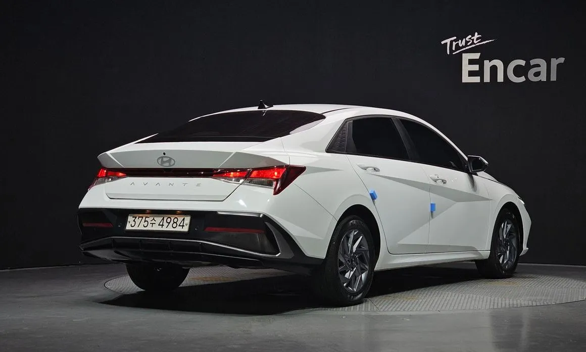 Hyundai AVANTE — фото 4