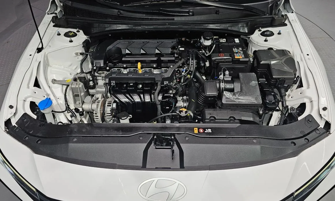 Hyundai AVANTE — фото 9