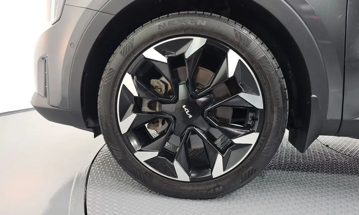 Kia Sorento — фото 6