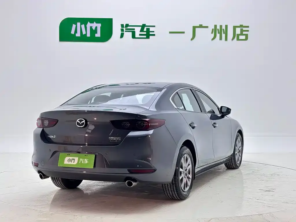 Mazda 3 Axela — фото 3