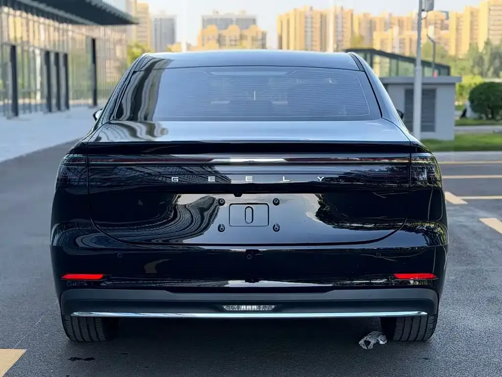Geely 银河A7 EV — фото 4