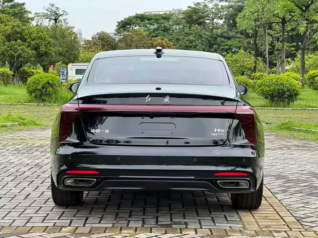 Hongqi H5 — фото 7