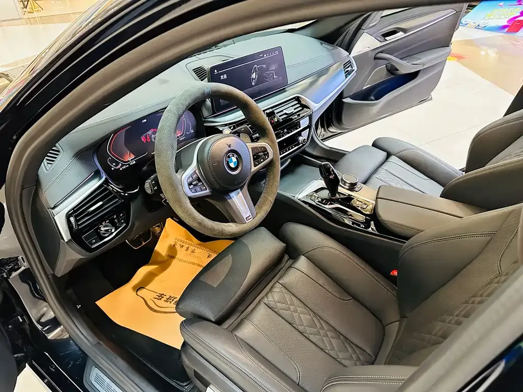 BMW 5 Series (Import) — фото 4