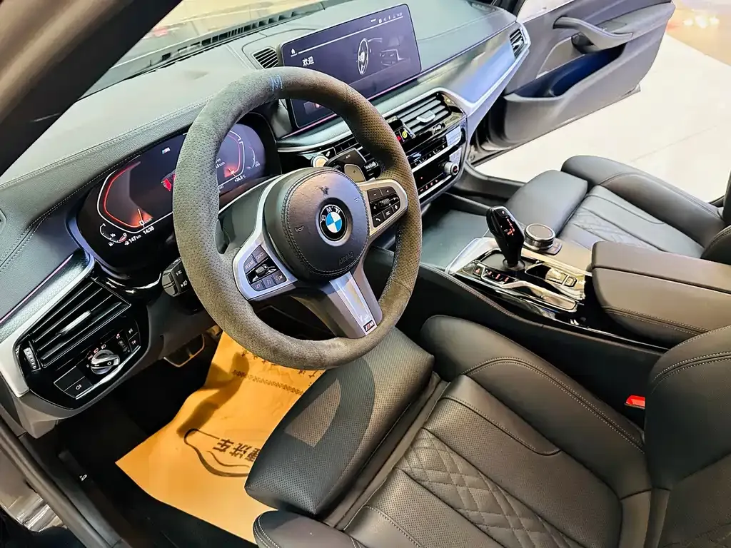 BMW 5 Series (Import) — фото 9