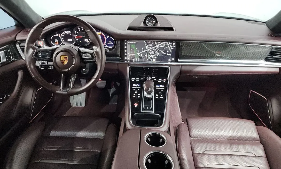 Porsche Panamera — фото 10