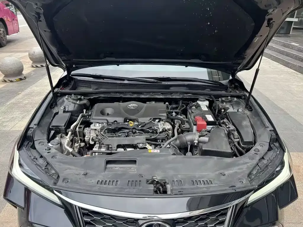 Toyota Avalon — фото 10