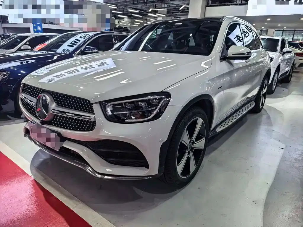 Mercedes-Benz GLC — фото 1