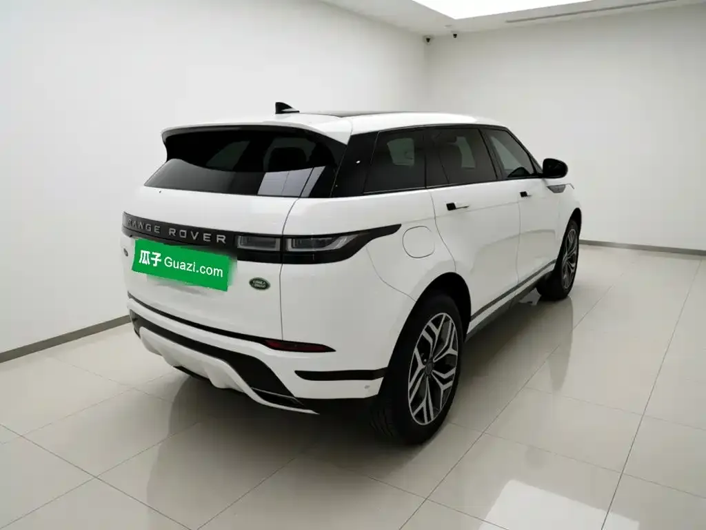 Land Rover Evoque PHEV — фото 10