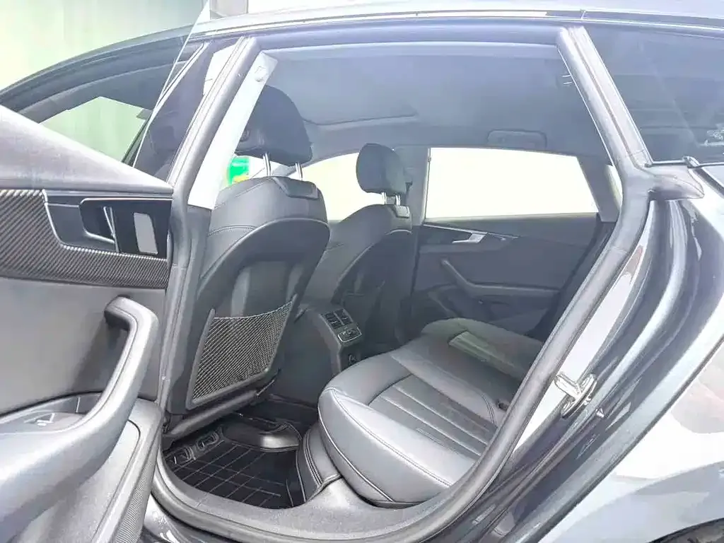 Audi A5 (Import) — фото 7